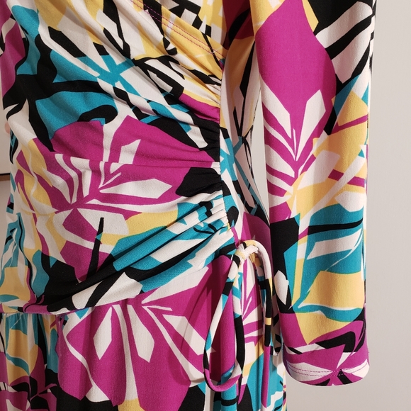 Kasper geometric floral wrap dress size 4 - Picture 7 of 7